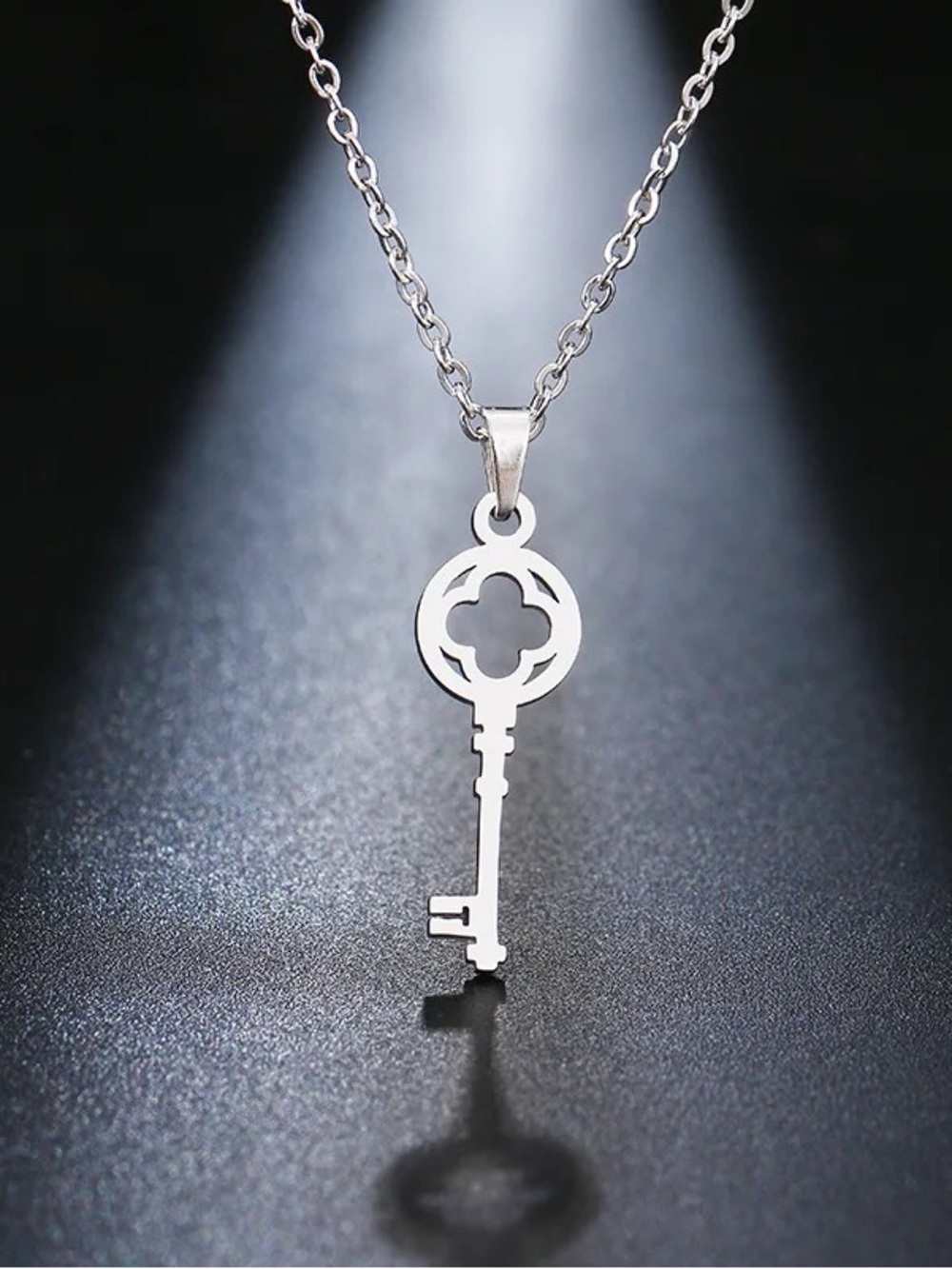 3/$40 NWT Artisan Key-to-my-Heart Pendant Necklace